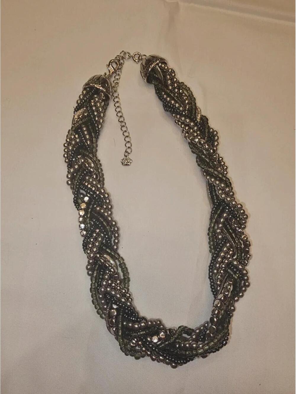 Necklace- Premier Design - Picture 2 of 2